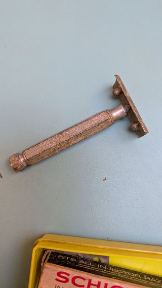 Maquina afeitar antigua