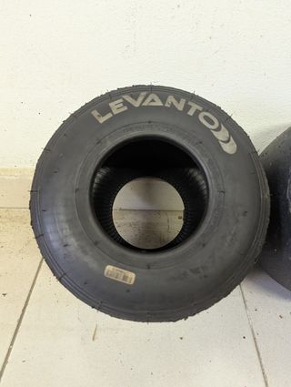 Gomme Go Kart da esposizione 