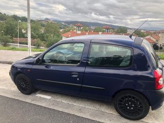 Renault Clio 2002