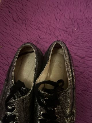 Zapatos con cordones 