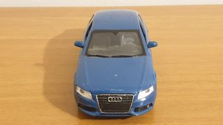 Modellino AUDI A4 SALOON 2008 NewRay scala 1/24