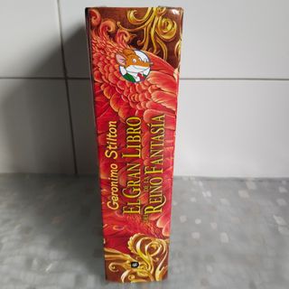 El gran libro del Reino de la Fantasía: ¡Descubre el mítico perfume de la fantasía!