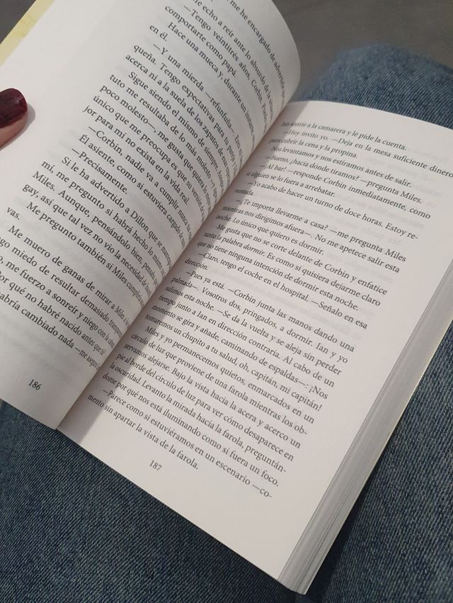 Ugly Love. Pídeme cualquier cosa menos amor: Por la autora de Romper el círculo