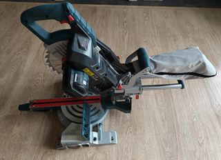 Ingletadora Bosch Professional BITURBO GCM 18V-216