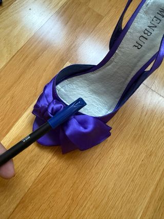 Sandalias Membur moradas con lazo