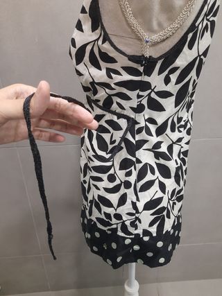 Blusa preta e branca