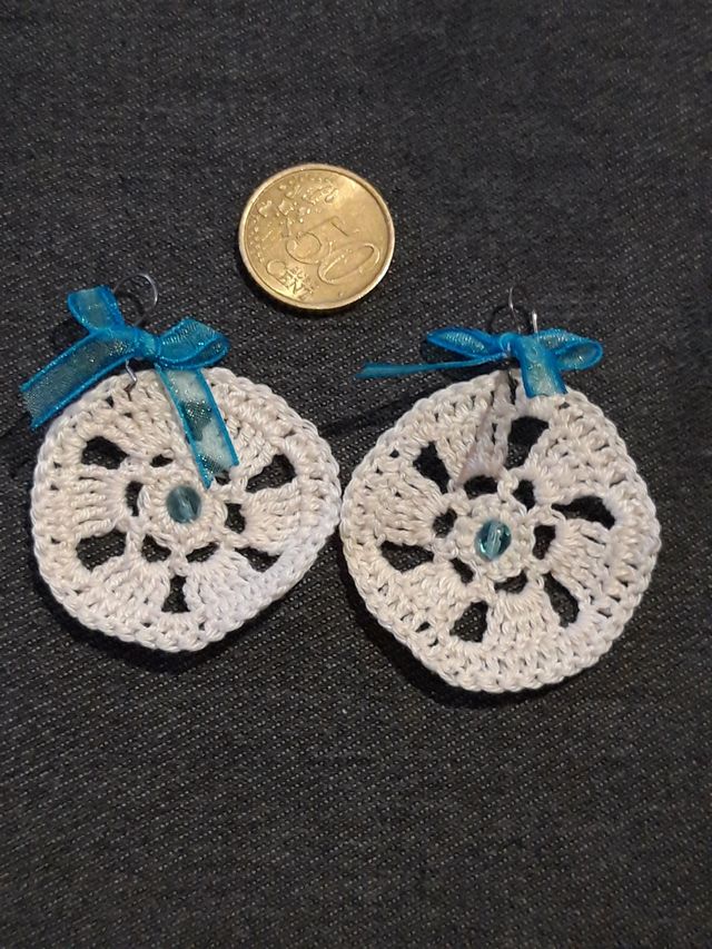 Orecchini ad uncinetto