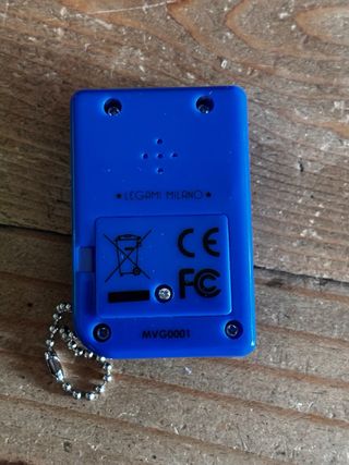 Tamagochi y maquinita retro