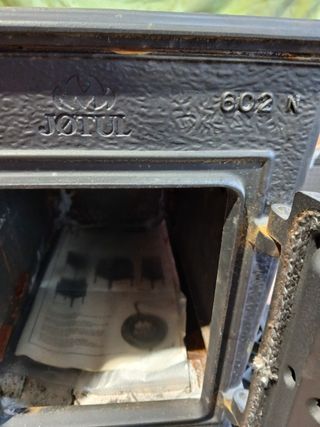 Estufa de leña jotul