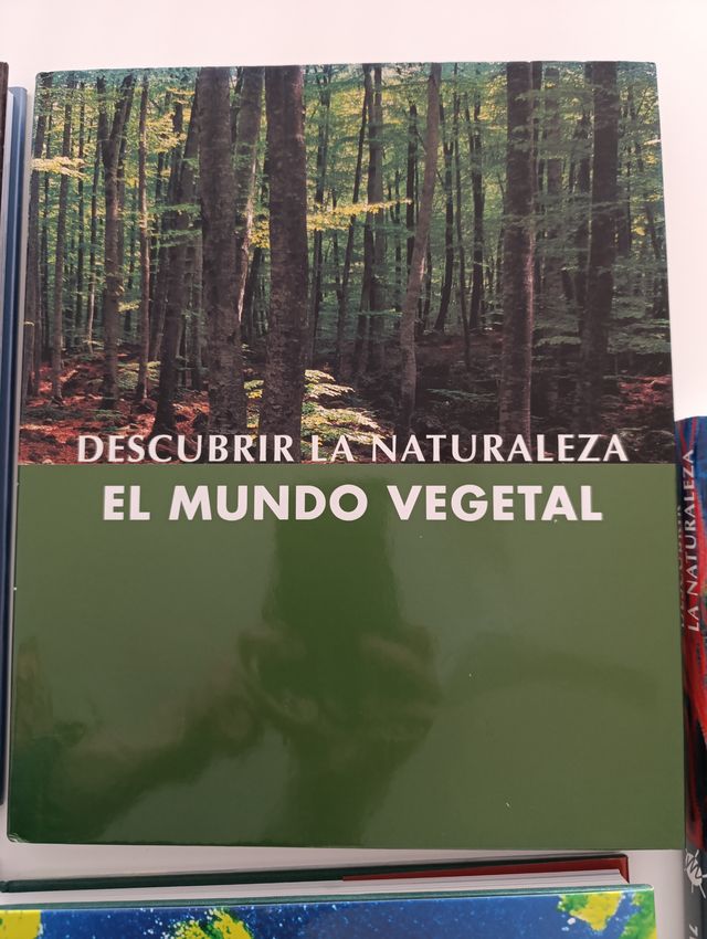 5 Tomos " Descubrir la Naturaleza "