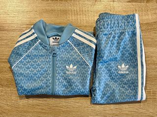 Chandal Adidas 18 24 meses