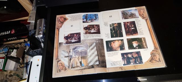 INDIANA JONES LA ÚLTIMA CRUZADCON PÓSTER