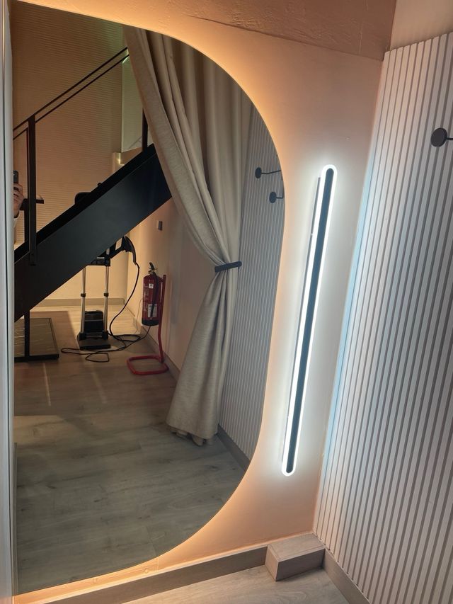 ESPEJOS RETROILUMINADOS