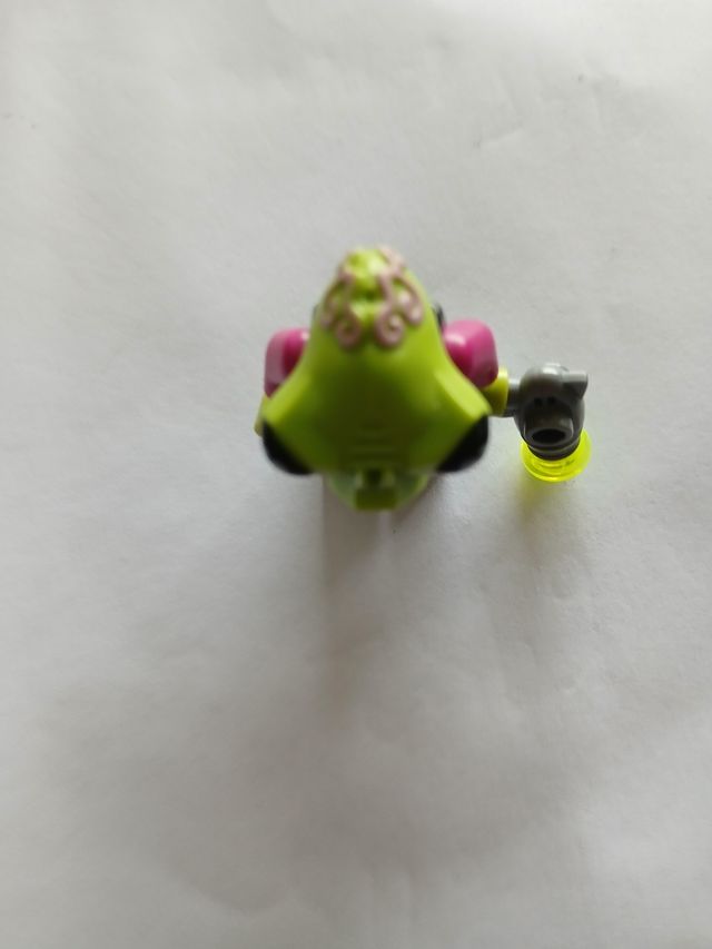 Lego, alien conductor ovni