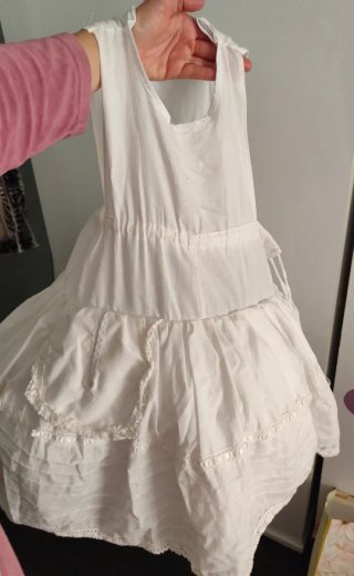 Traje fallera niña 2-4 años zapatos y cancán