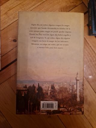 Lote libros Julia Navarro