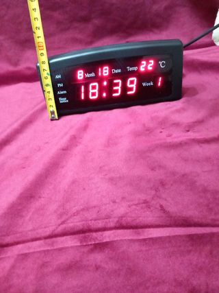 Orologio sveglia digitale datario temper