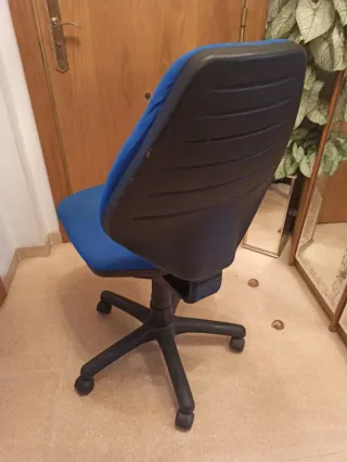 SILLA OPERATIVA AZUL TORINO ERGONOMICA