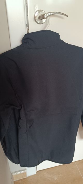 Cazadora deporte bici treking