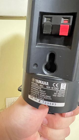 Conjunto home cinema y altavoces