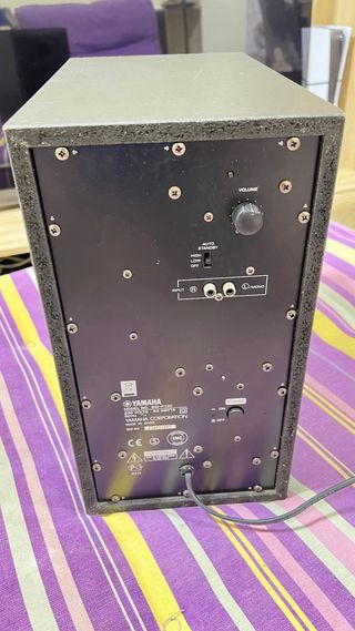 Conjunto home cinema y altavoces