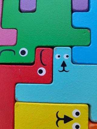 Lote 3 rompecabezas de madera. 18 meses