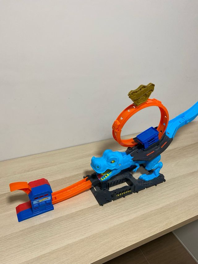 Pista de Hot wheels niños