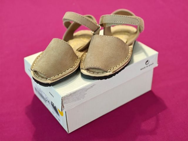 Sandalias de piel niño