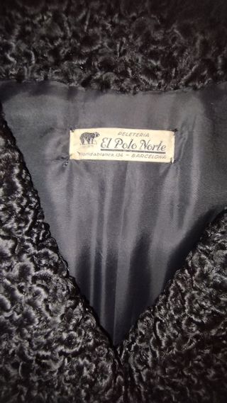 Abrigo largo astracán negro