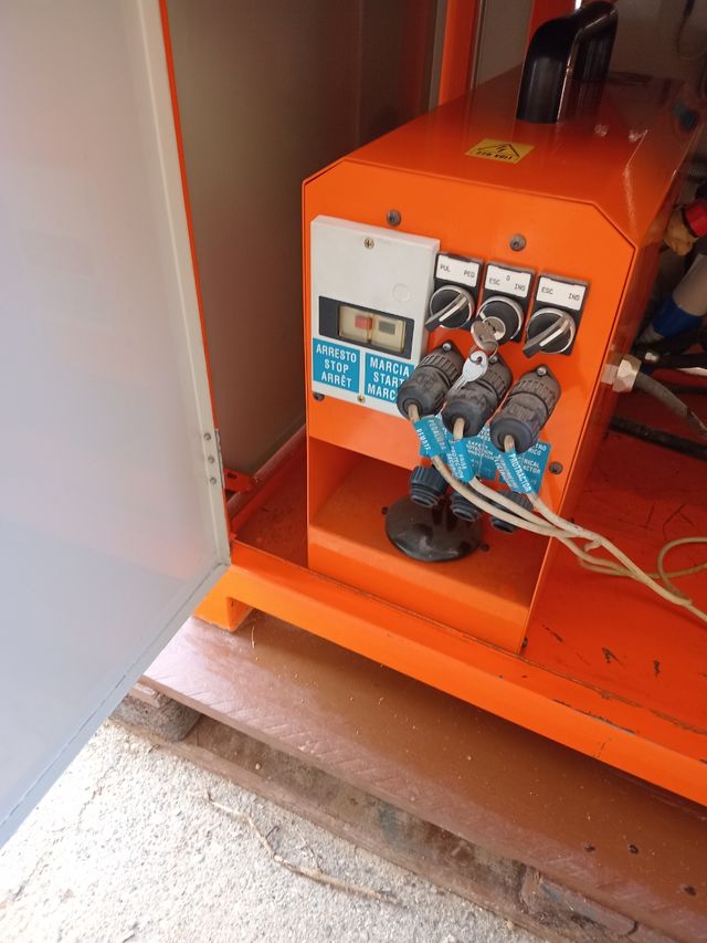 Punzonadora hidraulica IMB