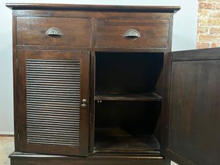 Mueble aparador colonial