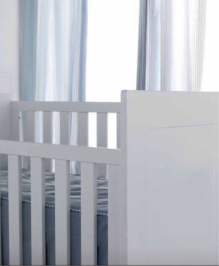 Cuna blanca takta mareta