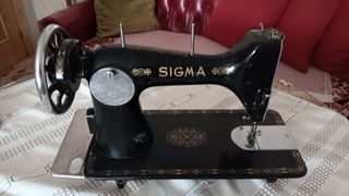 Máquina de coser SIGMA