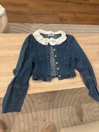 Chaqueta vaquera con cuello