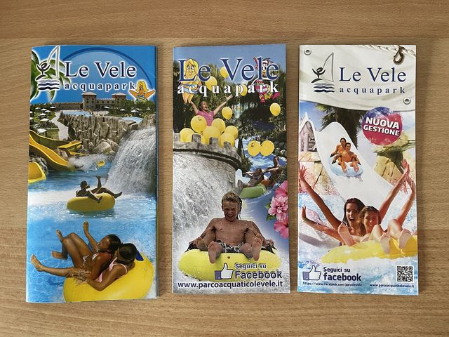 Depliant parchi acquatici