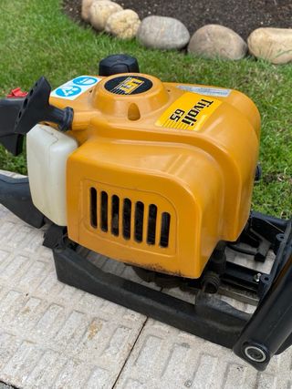 Cortasetos gasolina 65