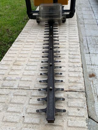 Cortasetos gasolina 65