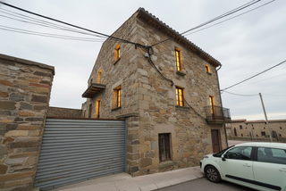 venta MASIA semireformada en LA FRLORESTA, Lleida