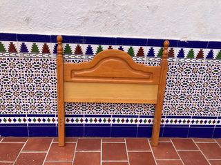 Cabecero madera pino color miel