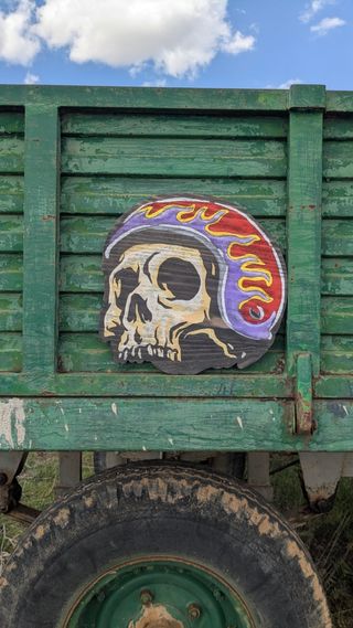 Calavera en madera