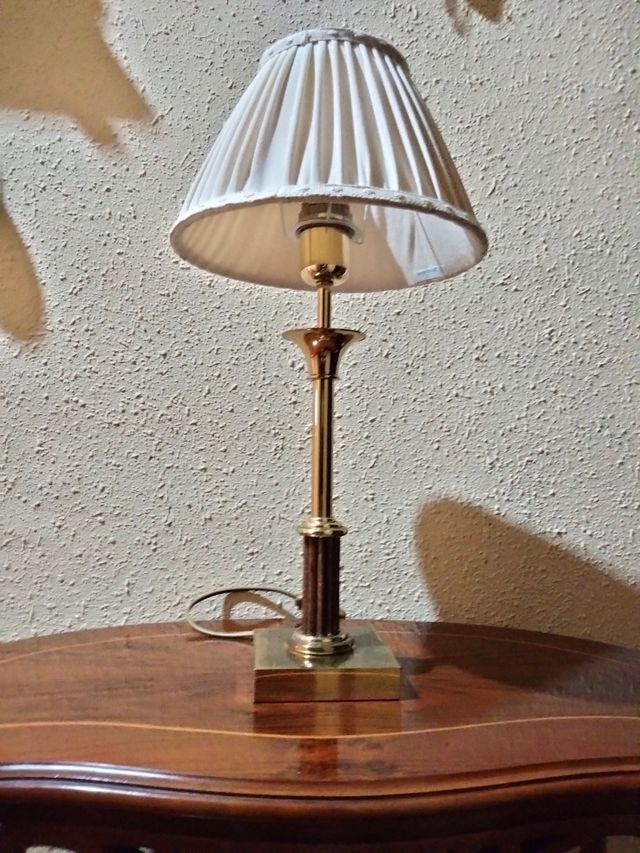 GRANDI COPPIE DI LAMPADE COLONNE ROMANE IN BRONZ