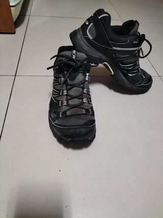Zapatillas Salomón trekking mujer 38