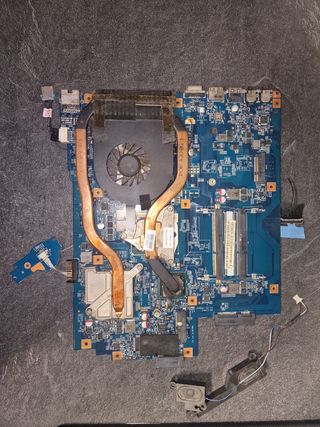 Placa Portátil 60.4HN25.002