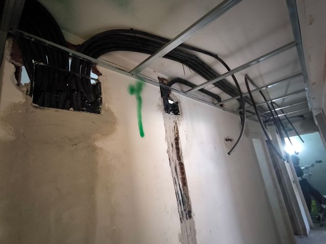 Trabajos ELÉCTRICOS.