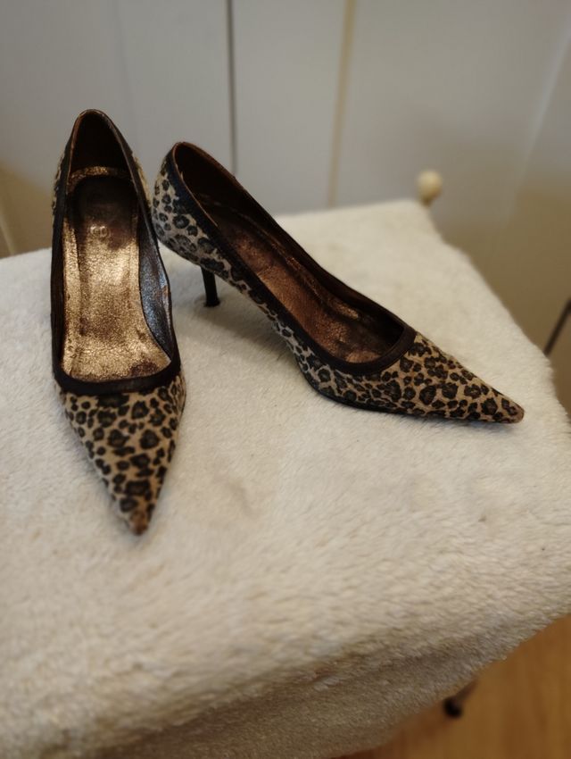 Zapatos salón de leopardo T 38