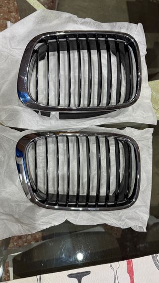 Rejillas delanteras para BMW E46 98/01