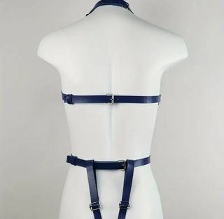 TALLA ÚNICA.CON ETIQUETA.Arnès de cuerpo entero