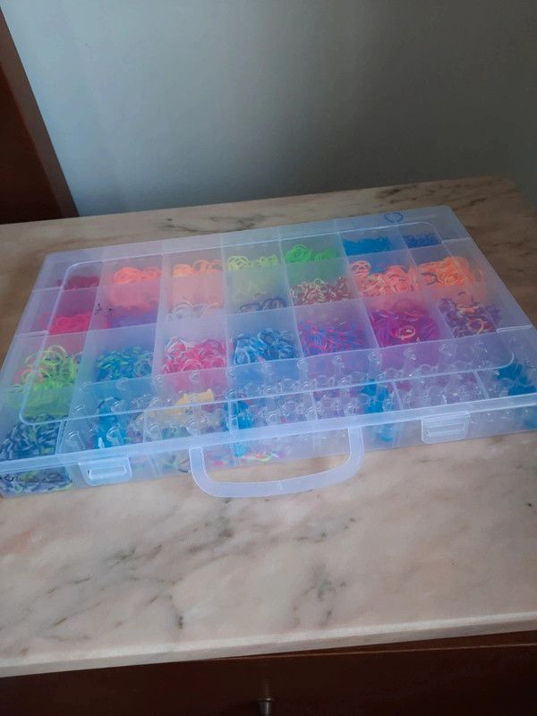 Caixa de Elástico com Tear de Borracha