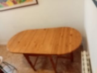 Mesa de madera maciza de Ikea 