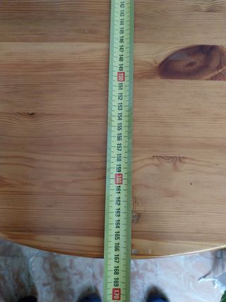 Mesa de madera maciza de Ikea 